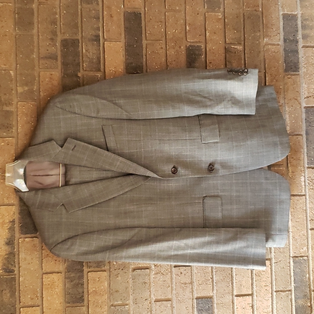 Ralph Lauren gray wool suit, 36Reg, 30W, 32 length